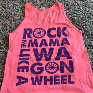 Neon pink wagon wheel tank. Size S